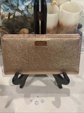 Kate Spade New York Laurel Way Stacy Wallet- Rose Gold